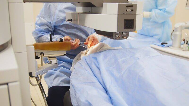 Trans-PRK Augenlaser OP Szene in Frankfurt